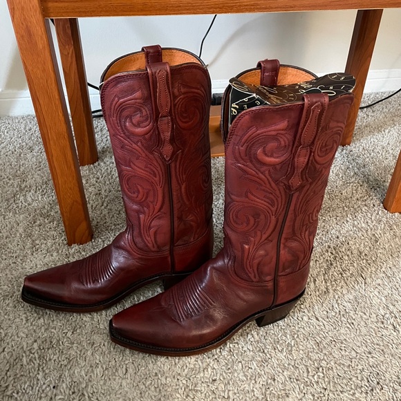 Lucchese Nicole Limited Edition Burnt Wine Boot - Picture 2 of 8